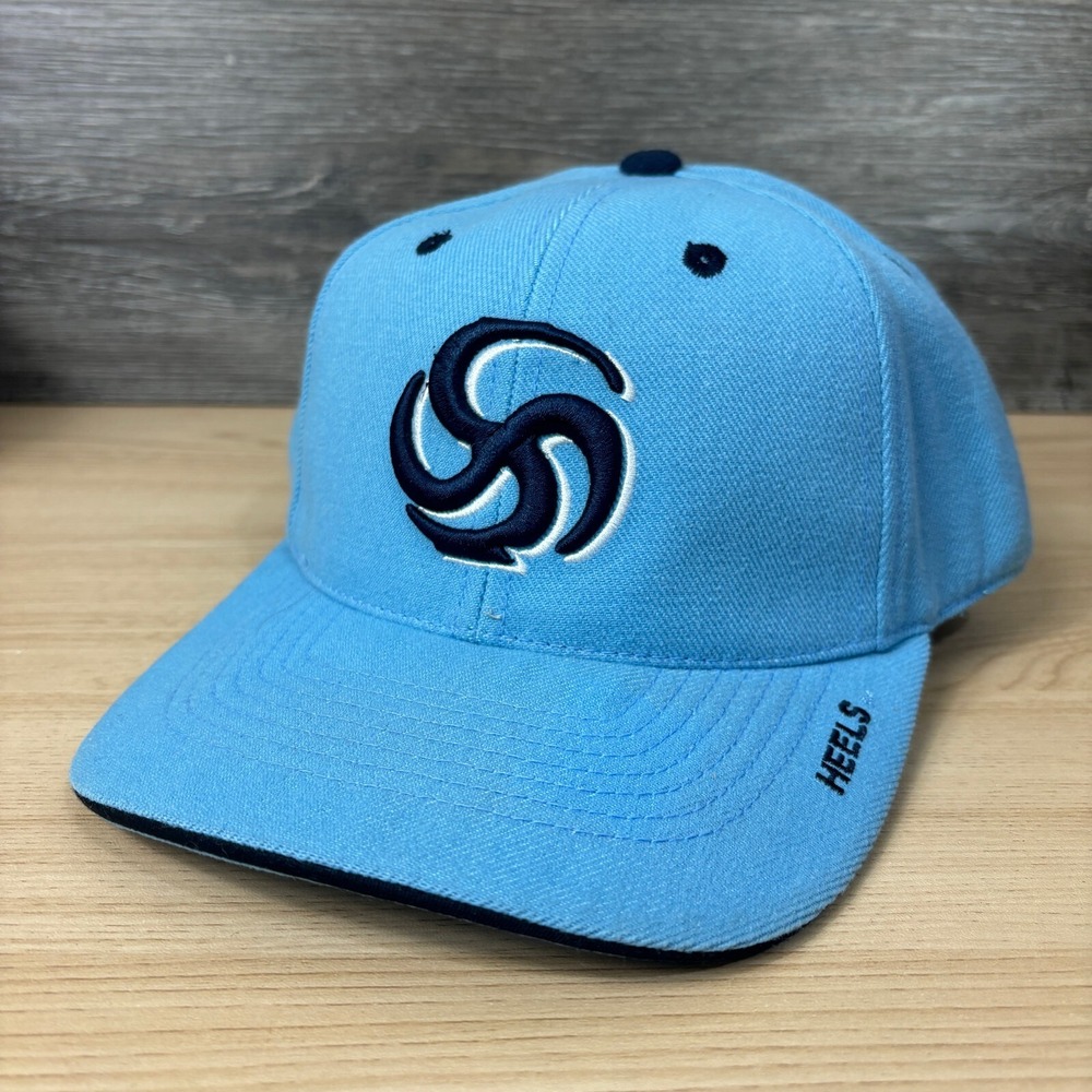 Vintage North Carolina Tar Heels Hat Cap Fitted 7 1/2 Baby Blue Top of the World